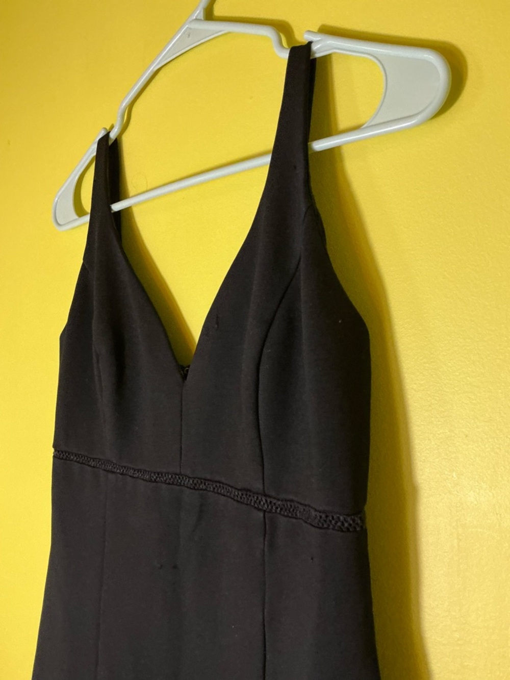 Adelyn Rae Black V-Neck High-Low Dress - Picture 5 of 9